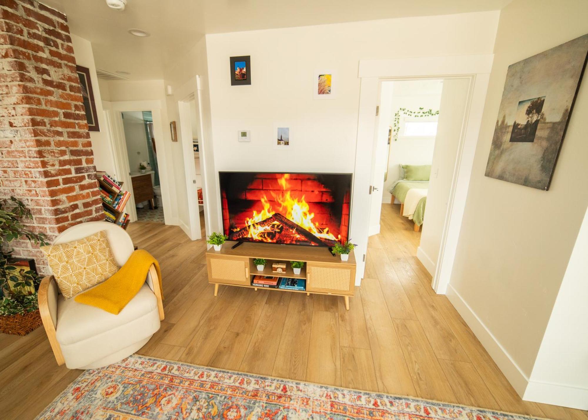 Reno'S Biggest Little House - Cozy Home Theatre Zewnętrze zdjęcie